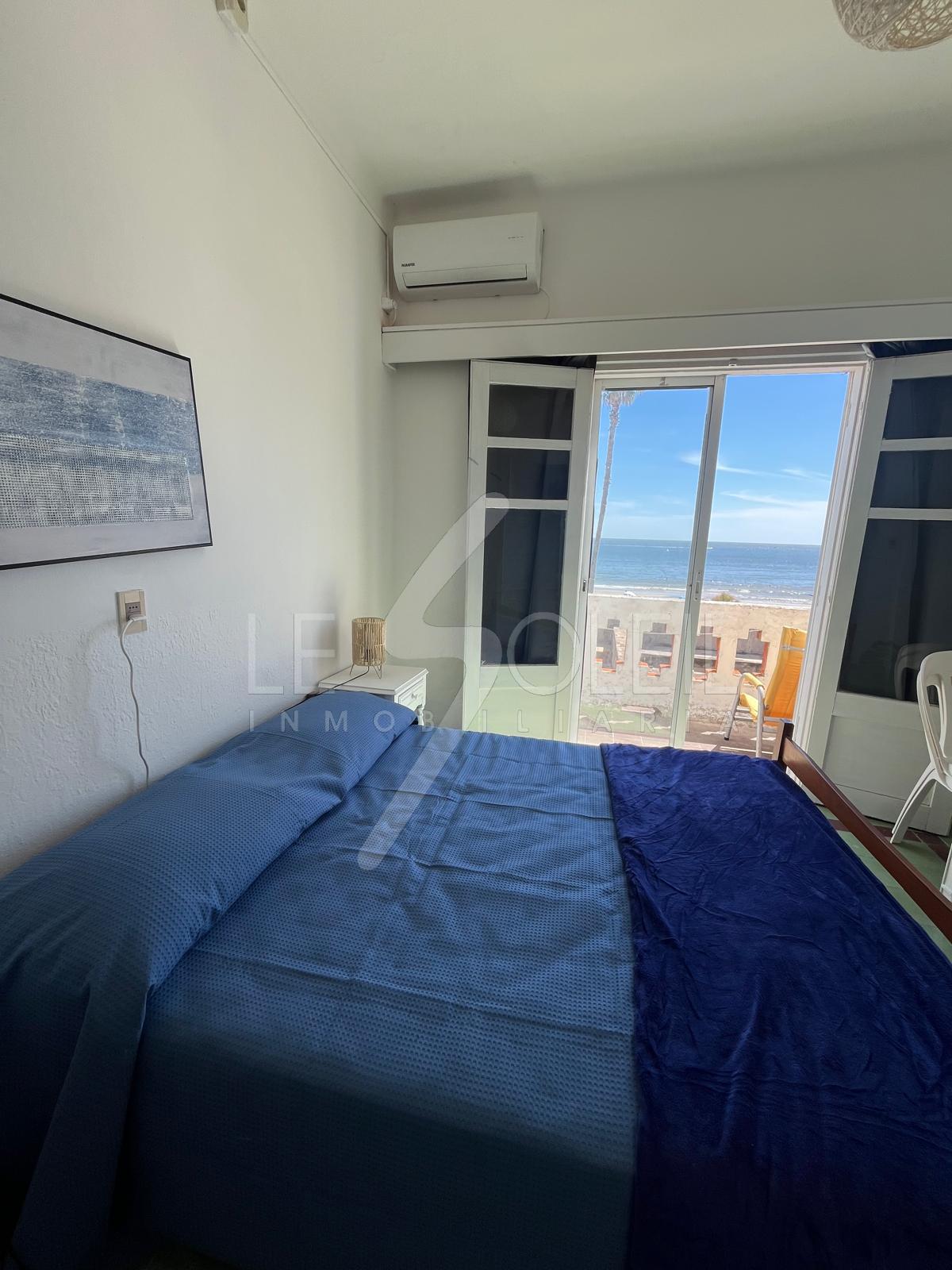 Apartamento centro LANGOSTA FRENTE 1 dorm + cama marinera