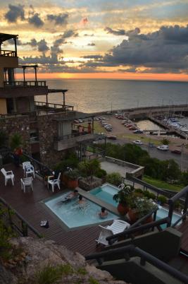 Apartamento en venta frente al Puerto de Piriapolis