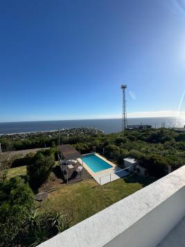 Casa en Piriapolis (Cerro San Antonio)