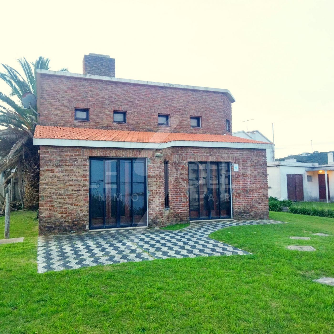 Casa en Punta Fría