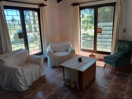 Casa en Punta Fría a tres cuadras del mar