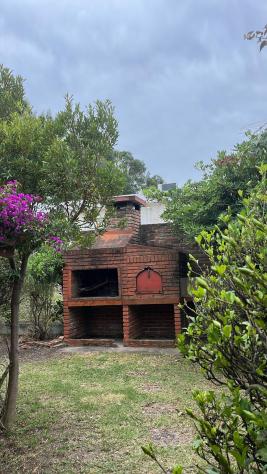 Casa en Punta Fría a tres cuadras del mar
