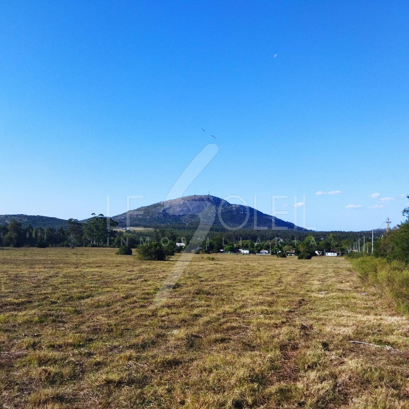 Chacra en Piriapolis (Pueblo Obrero)