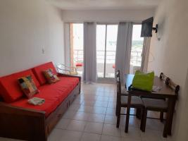 Departamento en Piriapolis edificio "La Riviera" 713