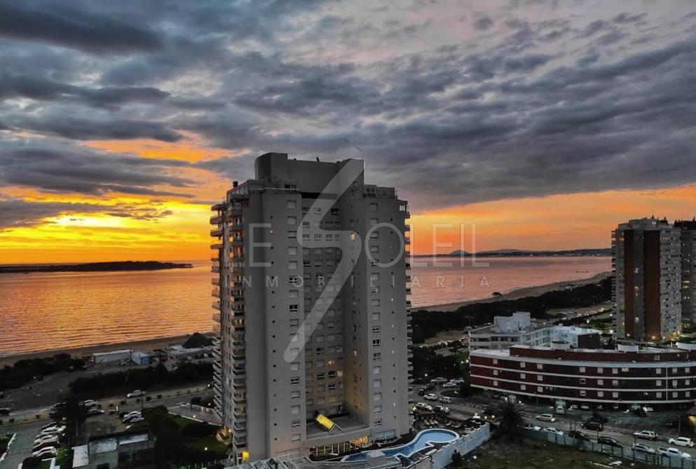 Departamento en Punta del Este (Playa Mansa)